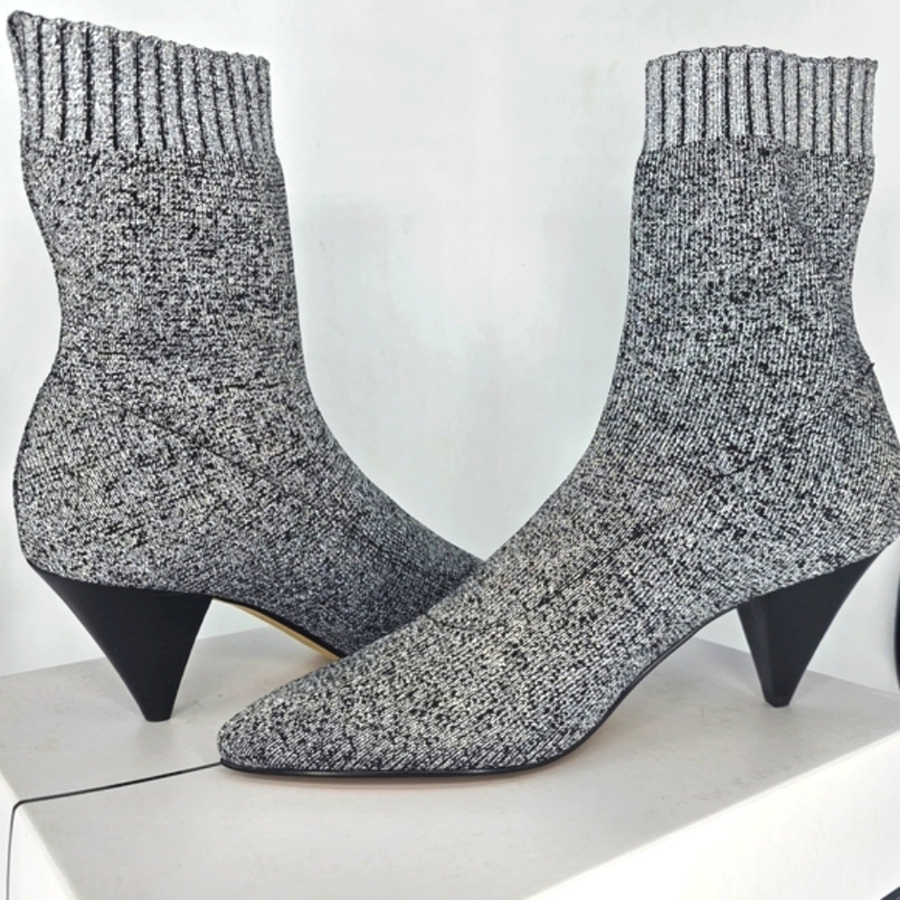 New Dolce Vita Tao Knit Sock Silver Booties Heels Gorgeous Sz 7.5